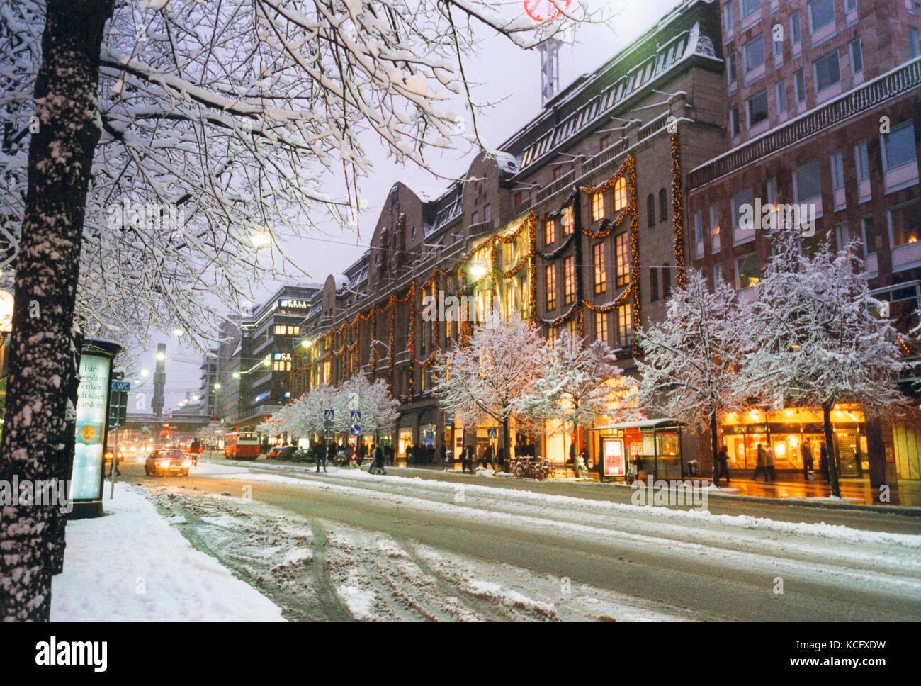 Kaufhaus nk in voller Weihnachten Dekor und Schnee 2009 Stockfoto