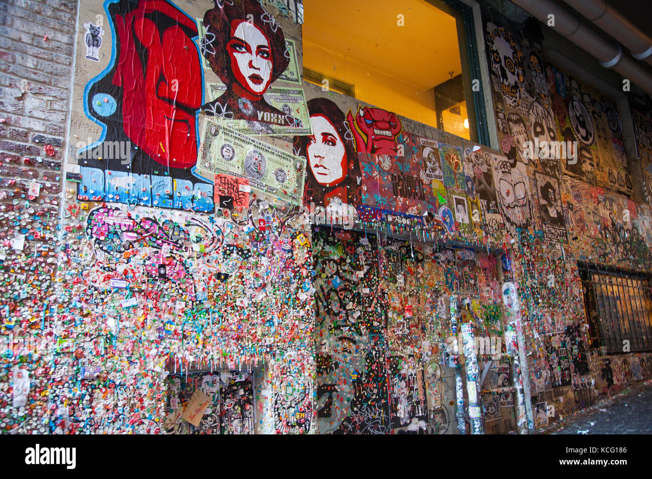 Post Gasse Kaugummi Wand in der Nähe von Public Market Center Farmers Market in Seattle, Washington Stockfoto