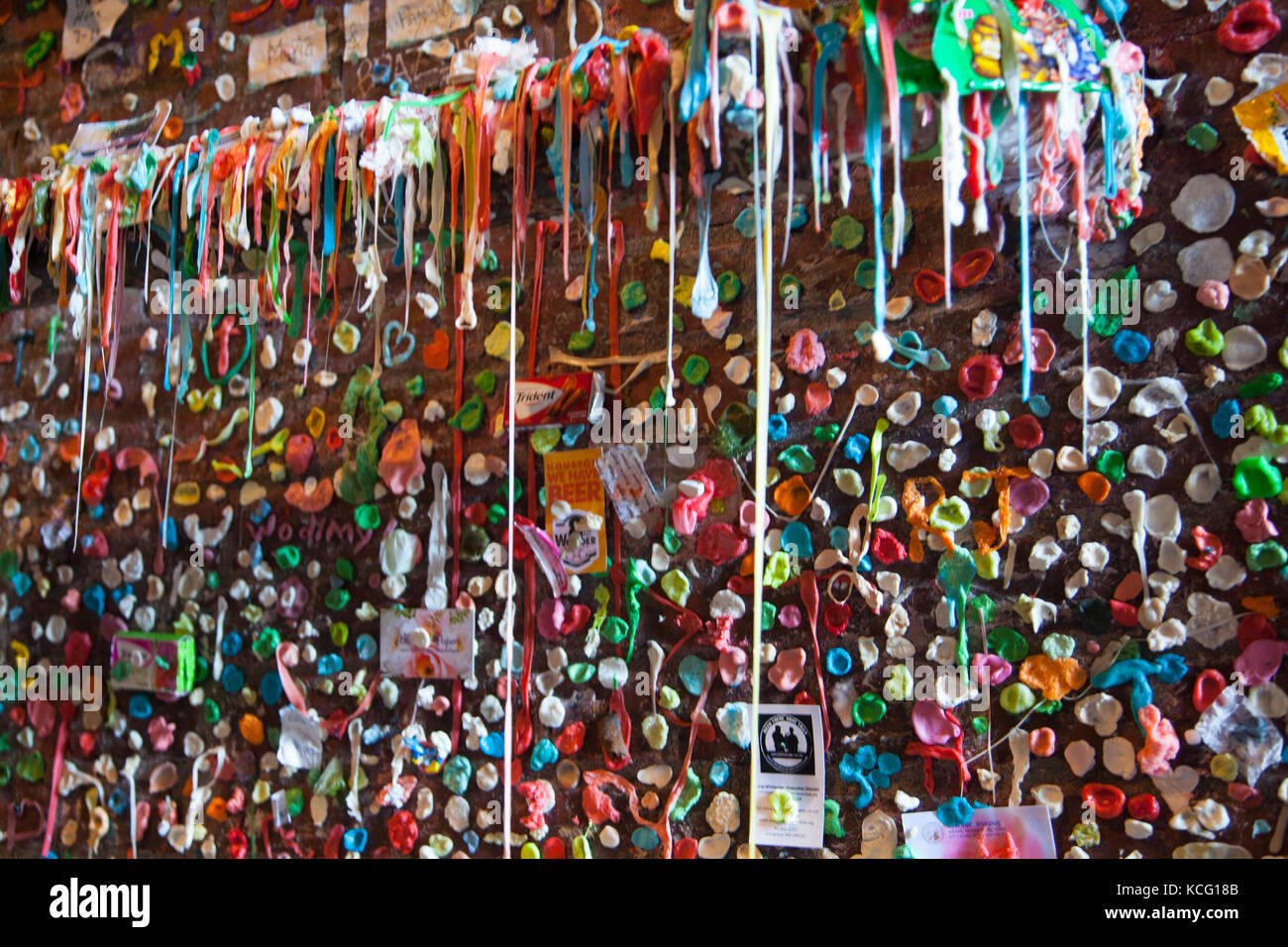 Post Gasse Kaugummi Wand in der Nähe von Public Market Center Farmers Market in Seattle, Washington Stockfoto