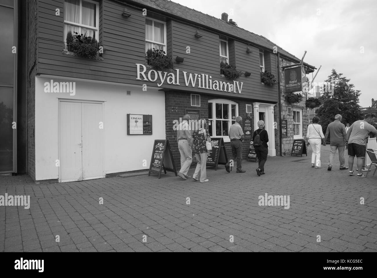 Erfrischende Bier in die Royal William alte Pub Lincolnshire ray Boswell Stockfoto