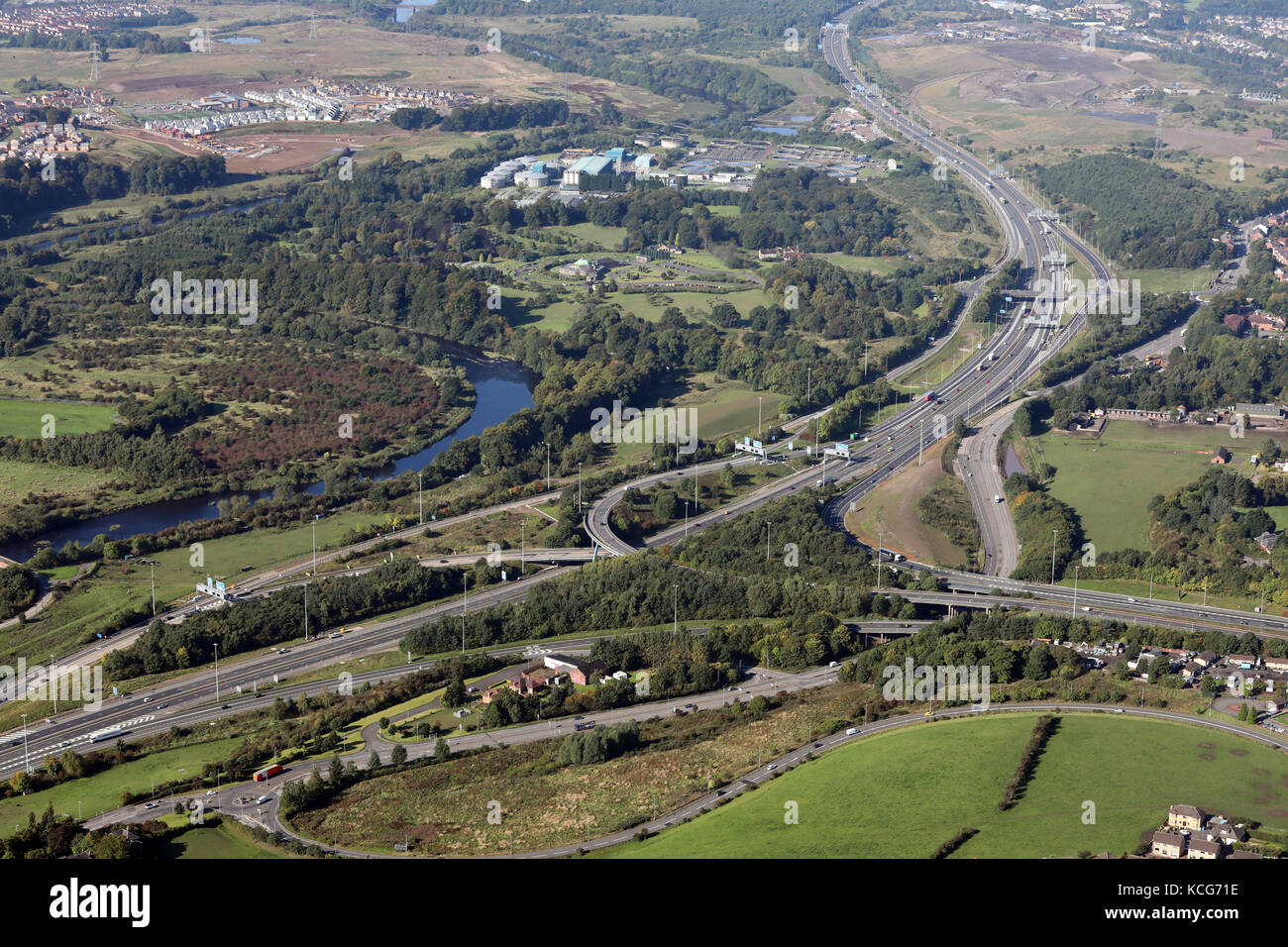 Luftaufnahme von M73 & M74 Autobahn Anschlussstelle Larkhall in der Nähe von Glasgow, Schottland Stockfoto