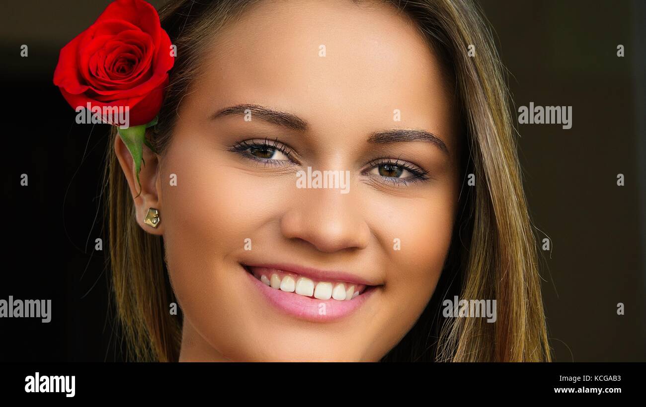 Pretty Woman Red Rose Stockfoto