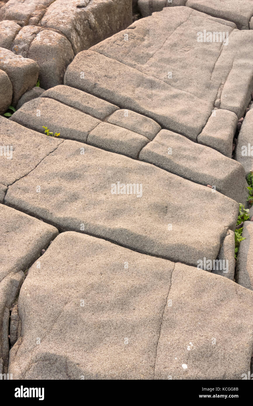 Strand Steine am Ufer des Lake Superior in Duluth, Minnesota. Stockfoto