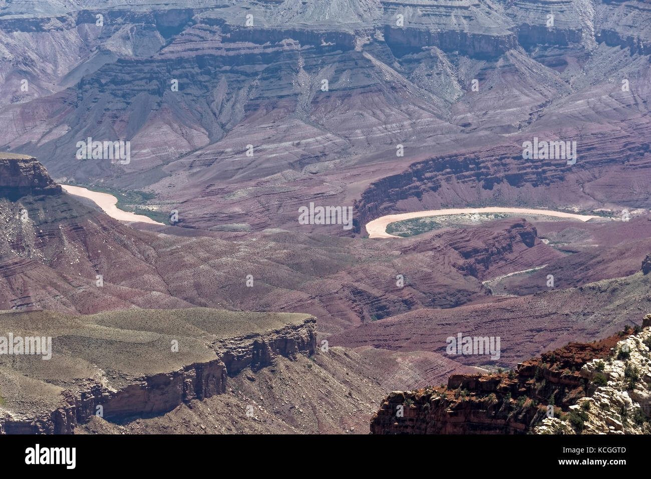 Zwei sichtbaren Abschnitte der Colorado River im Grand Canyon. Stockfoto