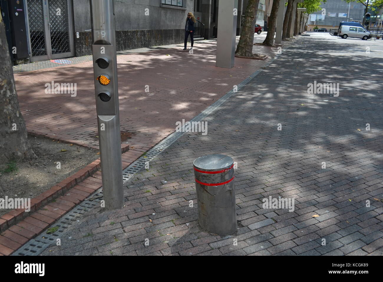 Smart City Eindhoven. die Sicherheit der Fußgänger und Steuergeräte Stockfoto