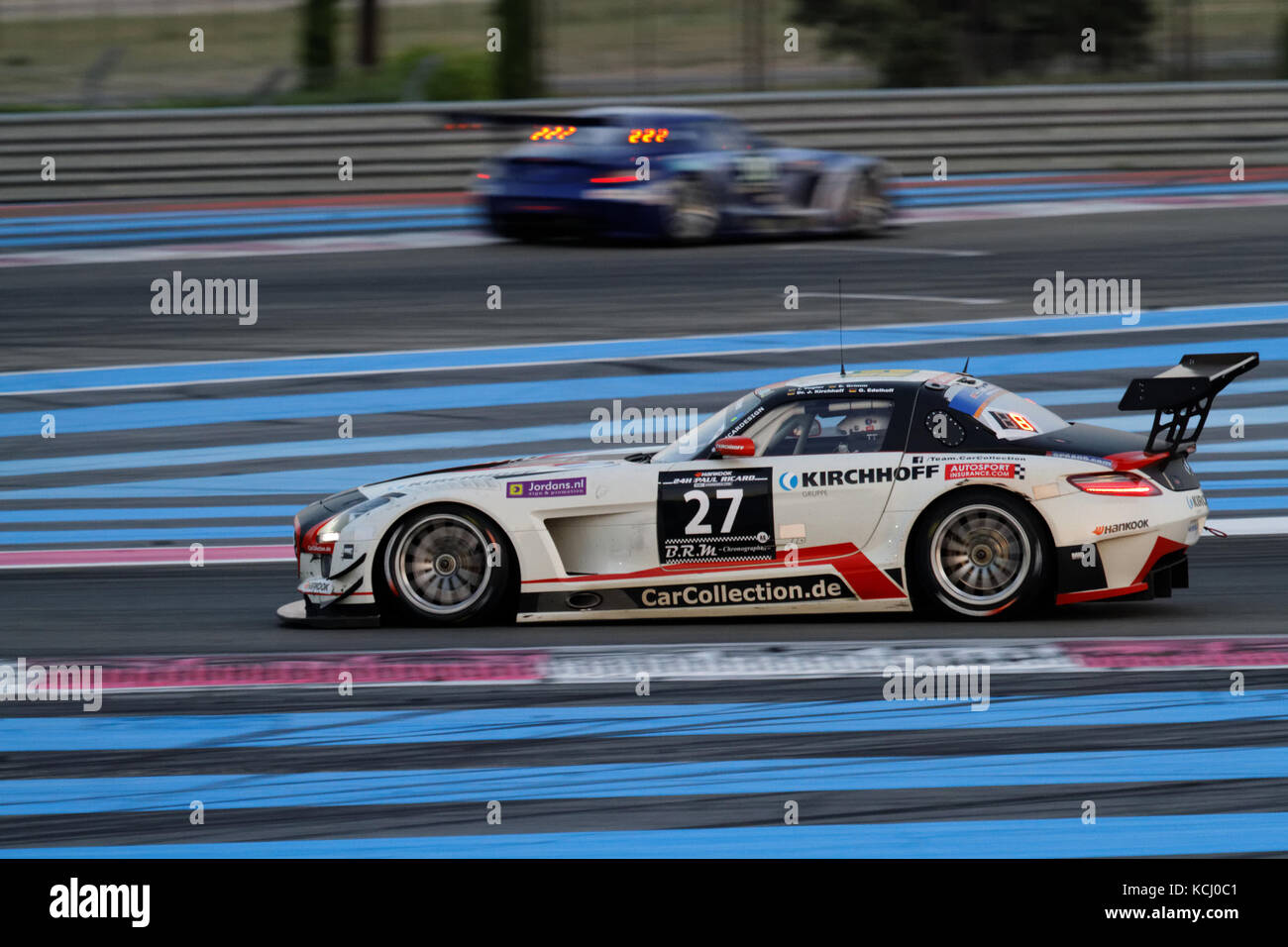 LE CASTELLET, FRANKREICH, 12. Juli 2015 : DAS LANGSTRECKENRENNEN DER SERIE 24h findet auf dem Circuit Paul Ricard statt. Auf der ganzen Welt richtet sich die Serie an am Stockfoto