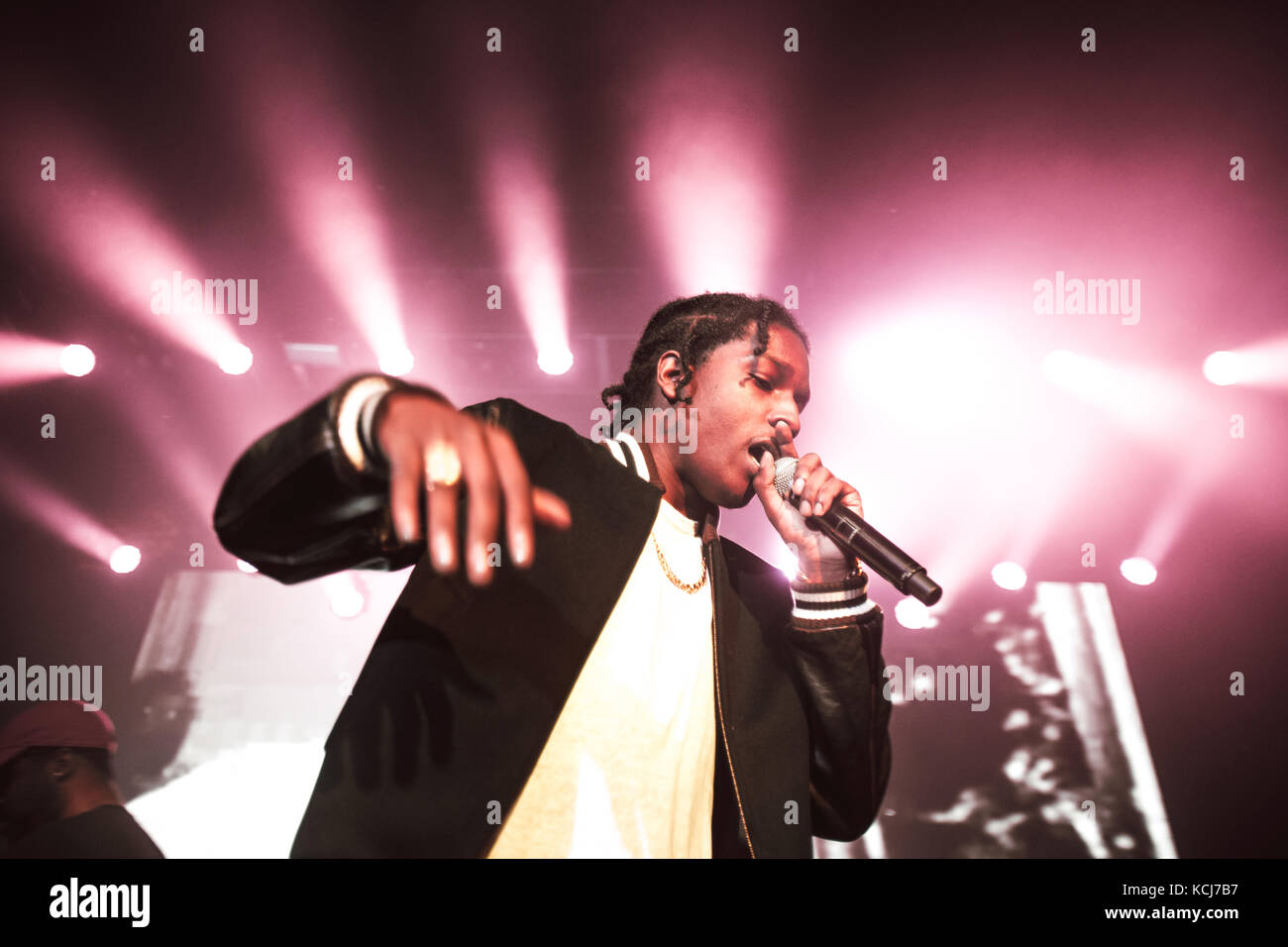 Die amerikanische Hip Hop Kollektiv ASAP Mob führt ein Live Konzert bei VEGA in Kopenhagen. Hier rapper ASAP Rocky gesehen wird live auf der Bühne. Dänemark, 03.11.2014. Stockfoto