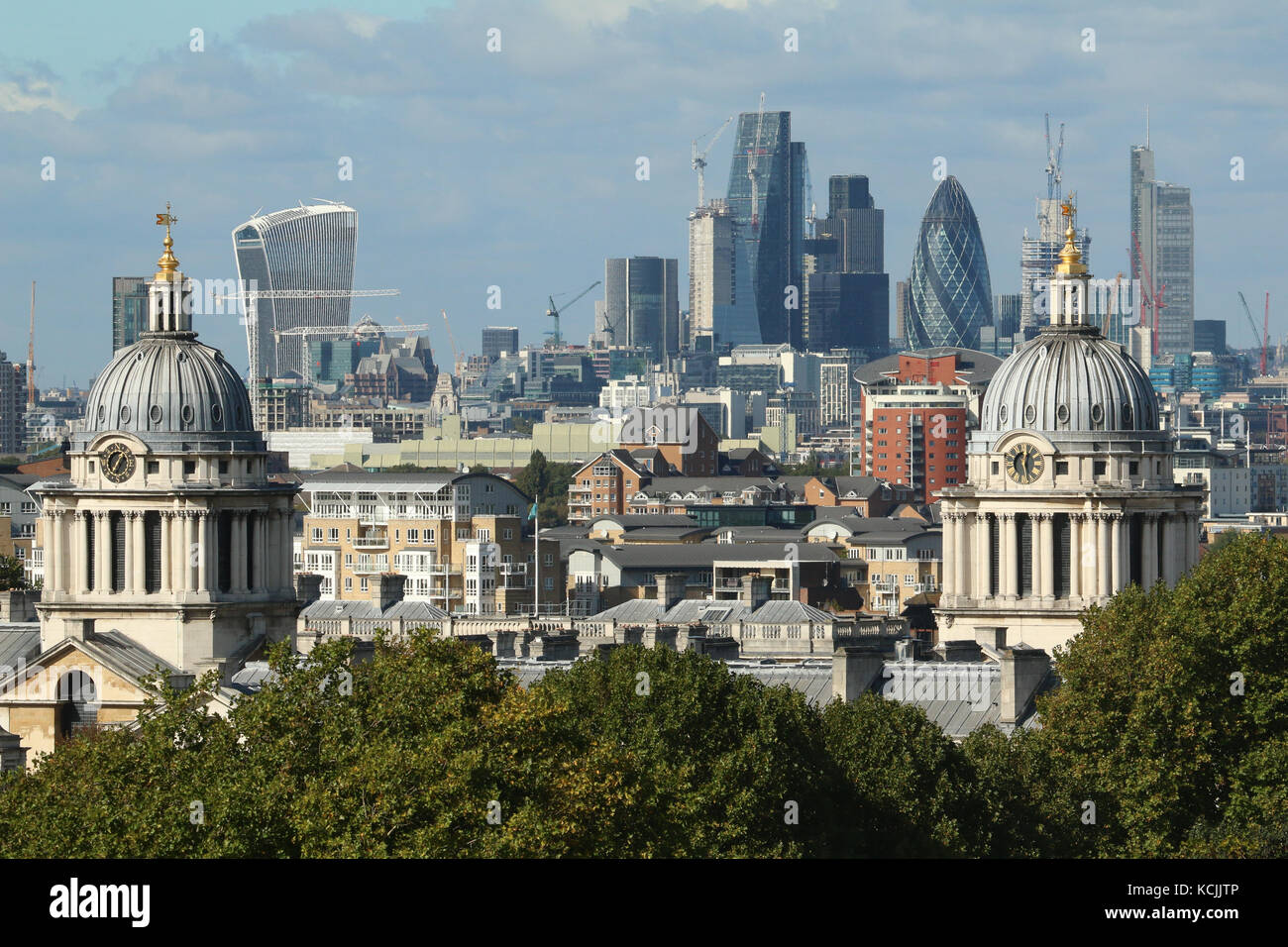 London, Vereinigtes Königreich. 5. Okt 2017. Es hat einen warmen und sonnigen Tag im Greenwich Park in South East London. Credit: Rob Powell/Alamy leben Nachrichten Stockfoto