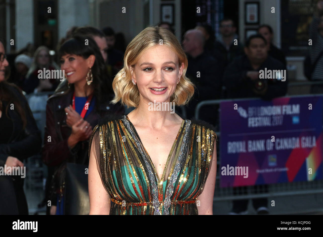 London, Großbritannien. 5. Okt 2017. Carey Mulligan, Mudbound - BFI LFF Gala Europäische Premiere, Leicester Square, London, UK. 05 Okt, 2017. Foto von Richard Goldschmidt Credit: Rich Gold/Alamy leben Nachrichten Stockfoto