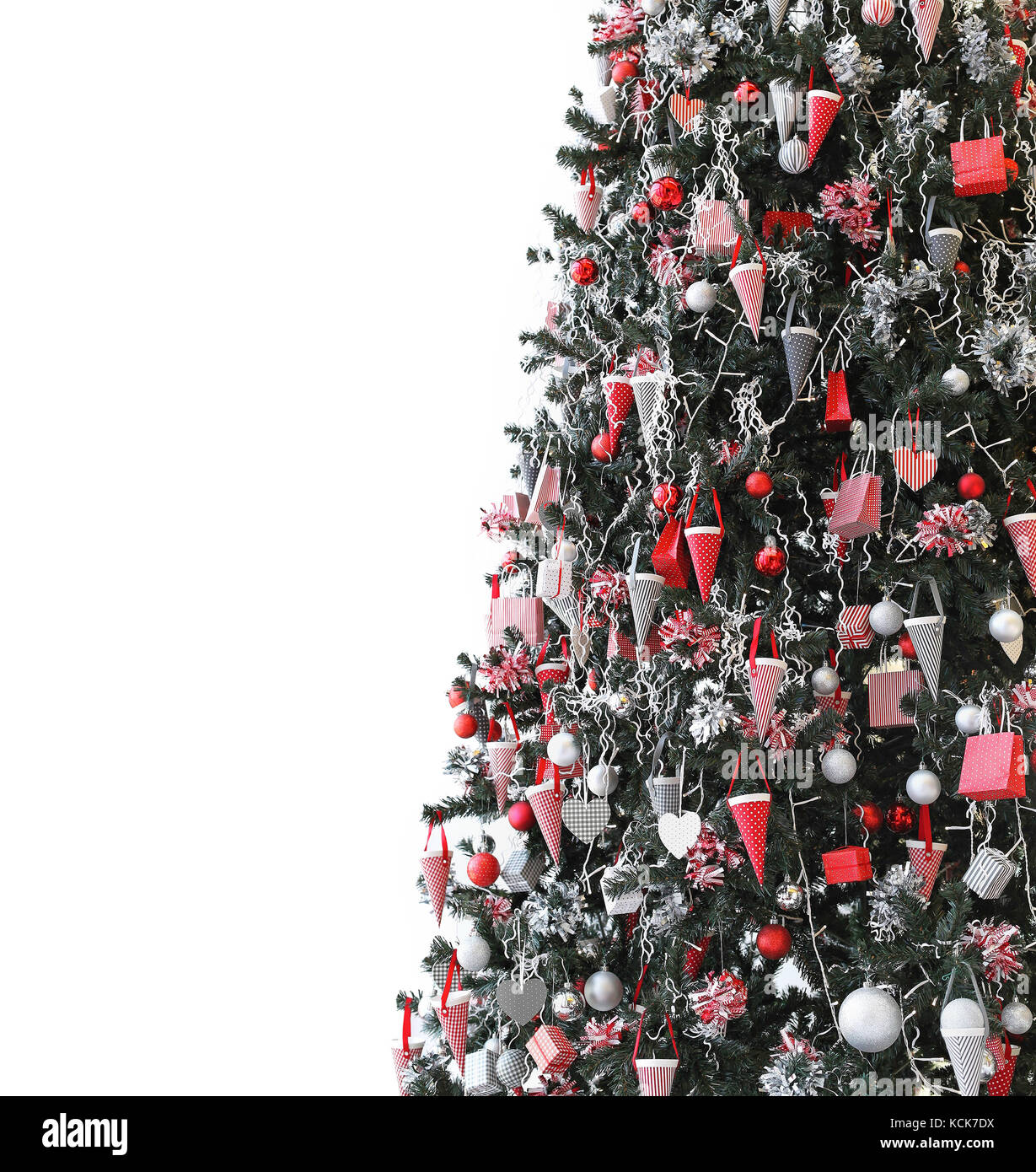 Weihnachtsbaum Detail mit Streifenmuster Ornamente Stockfoto
