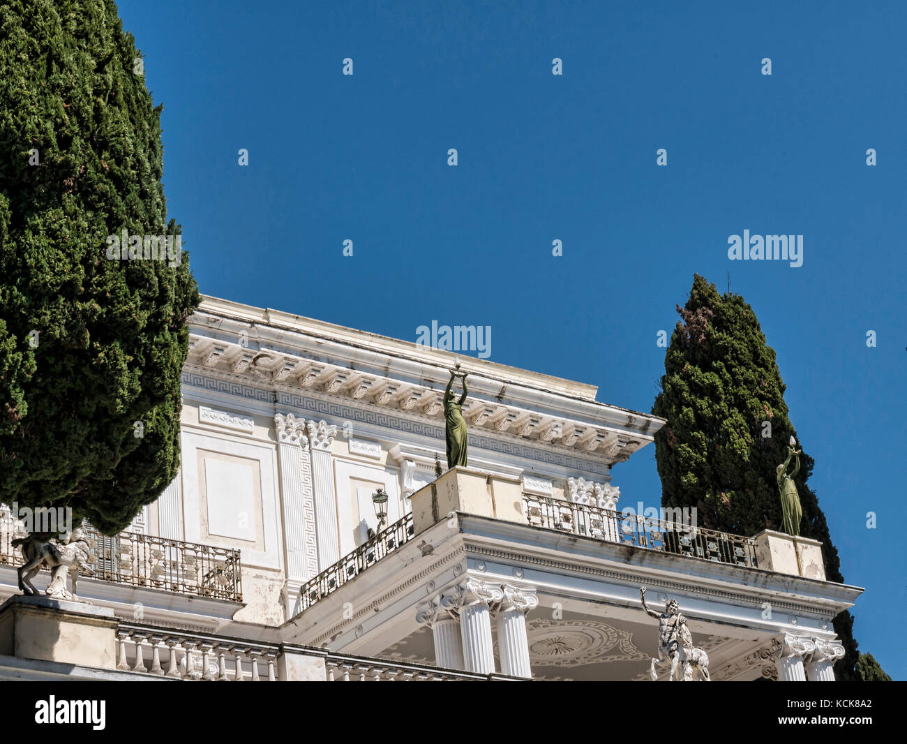 Achilleion auf Korfu ist ein Palast der Kaiserin von Österreich Elisabeth von Bayern erbaut Stockfoto