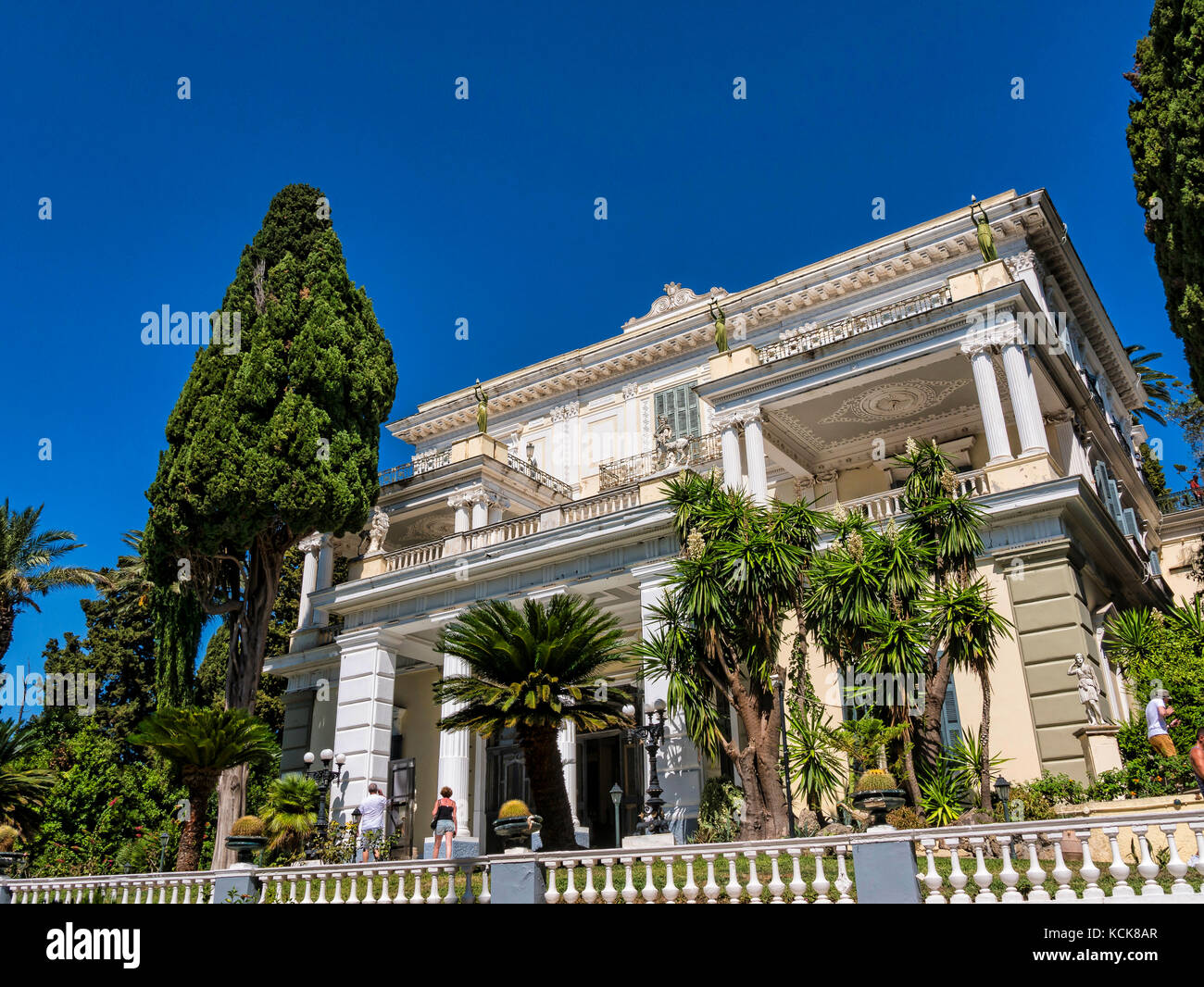 Achilleion auf Korfu ist ein Palast der Kaiserin von Österreich Elisabeth von Bayern erbaut Stockfoto