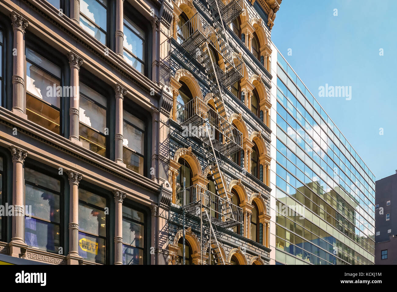 New-york Gebäude mit externen Feuer Fluchttreppen Stockfoto
