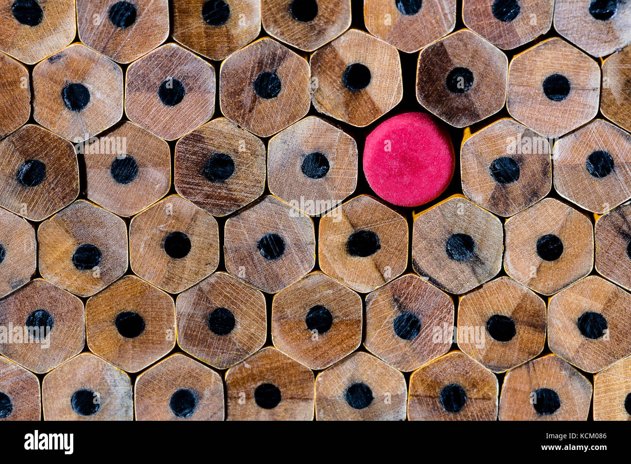 Bleistifte in einem sehr ocd Mode für Hintergrundbilder, Muster, Texturen gestapelt, zurück in die Schule, Bürobedarf und anderen verwendet. Stockfoto