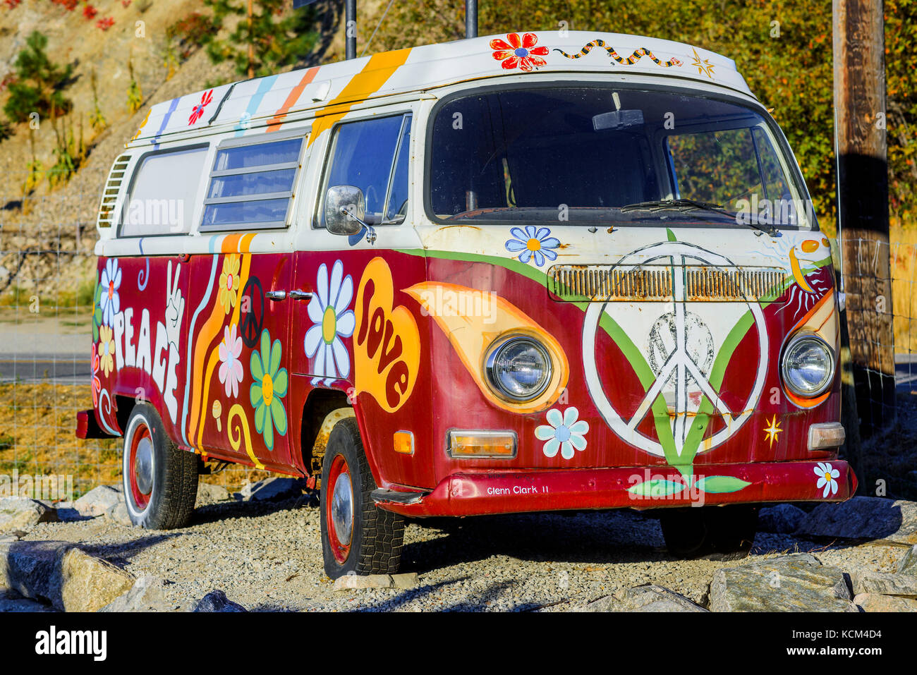 Frieden Liebe gemalt Hippie van Stockfotografie - Alamy