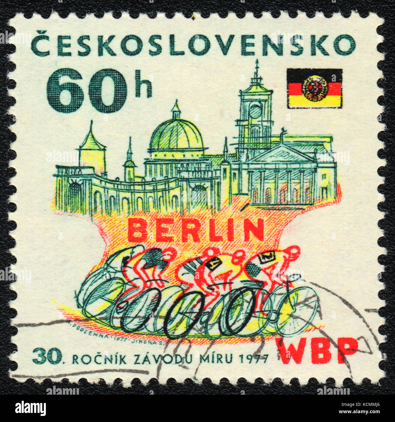 Eine Briefmarke in der Tschechoslowakei zeigt Radrennsport in Berlin gedruckt, ca. 1977 Stockfoto