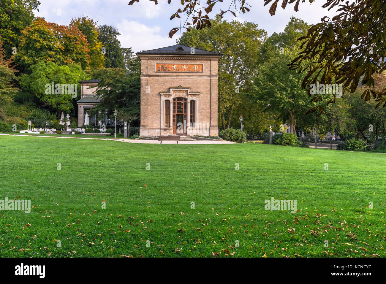 Das alte Pumpenhaus, Mineralquelle, Kurort Baden-baden, baden-württemberg, Stadtrand von Schwarzwald, Deutschland Stockfoto