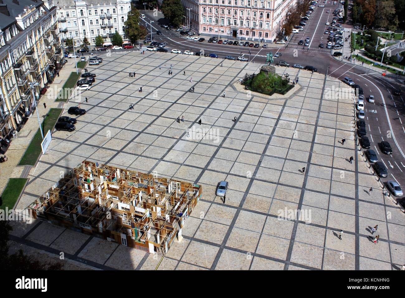 Blick auf Sophia Square von Glockenturm Kiew, Ukraine Stockfoto