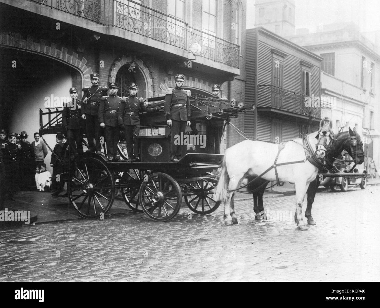 Freiwilligen Bomberos de La Boca, c 1920 (AGN) Stockfoto