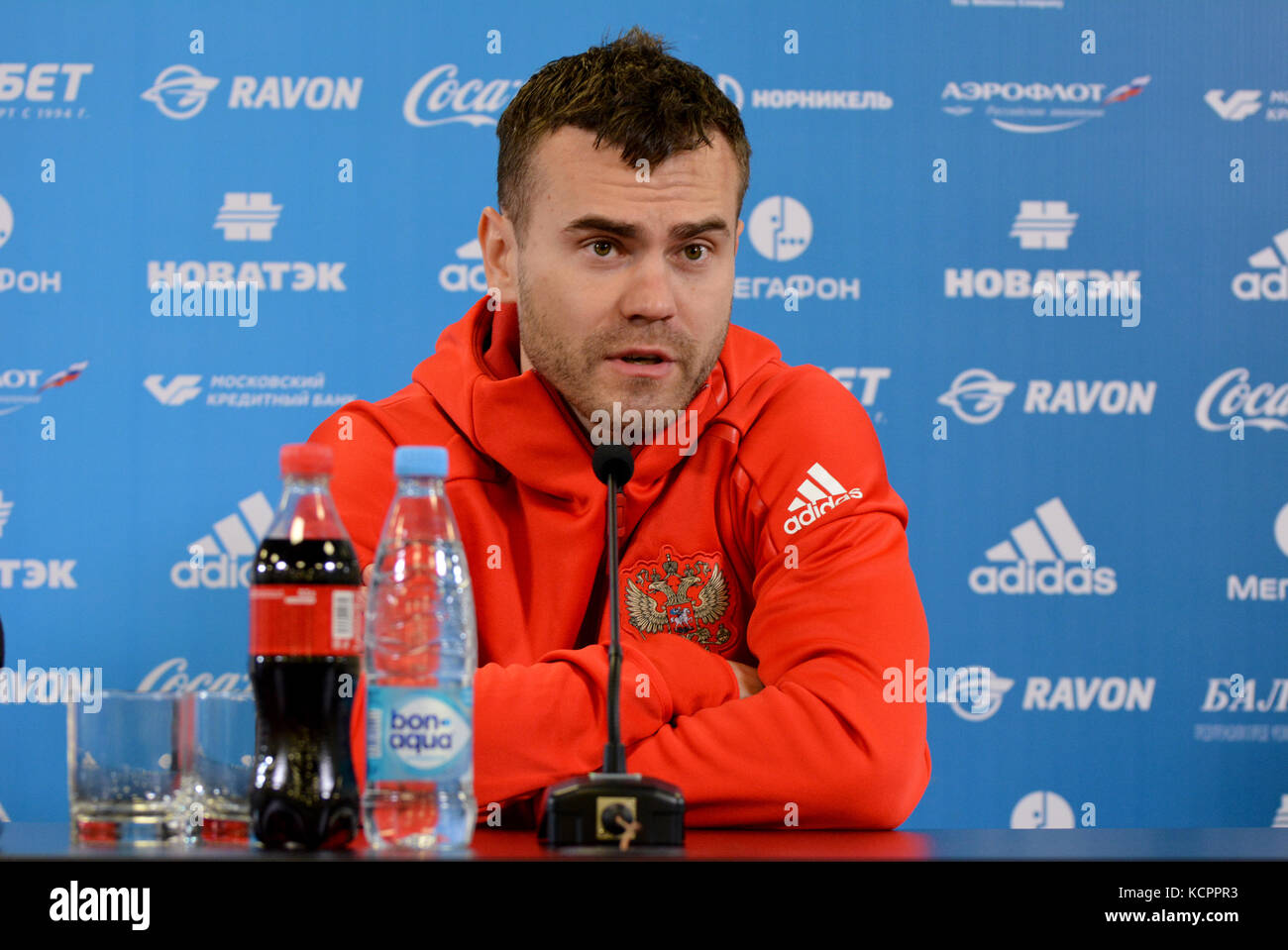 Der Torwart der russischen Fußballnationalmannschaft Igor Akinfeev bei der Pressekonferenz im Stadion der VEB Arena in Moskau vor dem internationalen Testspiel gegen Südkorea. Stockfoto