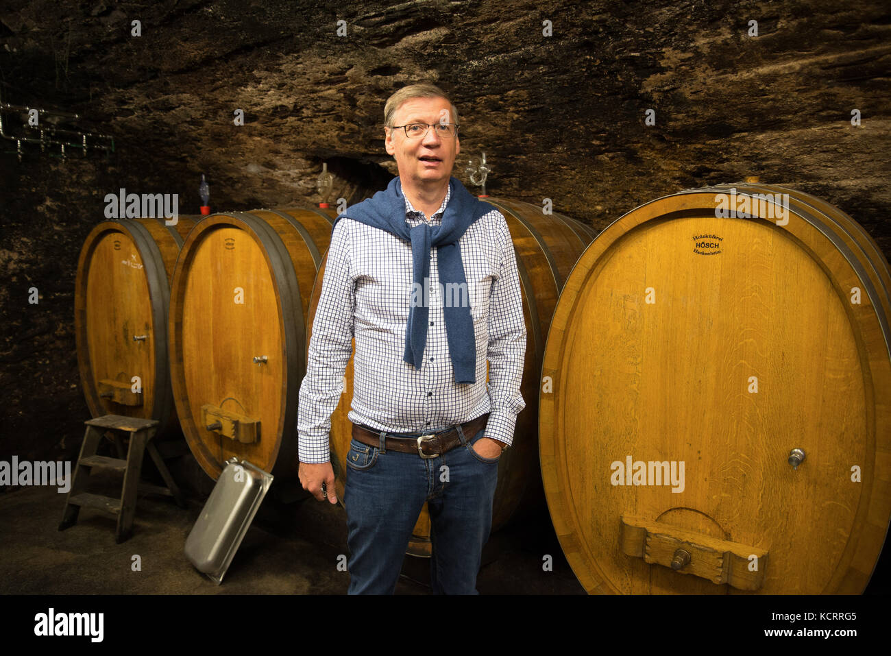 Deutscher Wein Branche: Günther Jauch von Othegraven Winery, Kanzem, Saar, Mosel, Deutschland Stockfoto