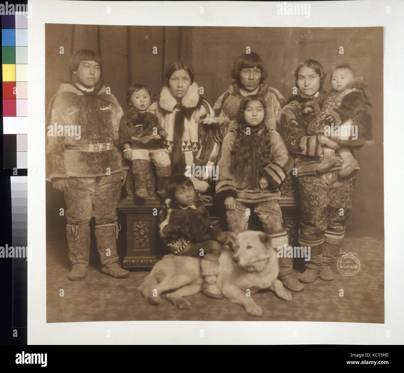 Esquimaux. (Nancy's Columbia Familie). (Während der Weltausstellung 1904 übernommen) Stockfoto