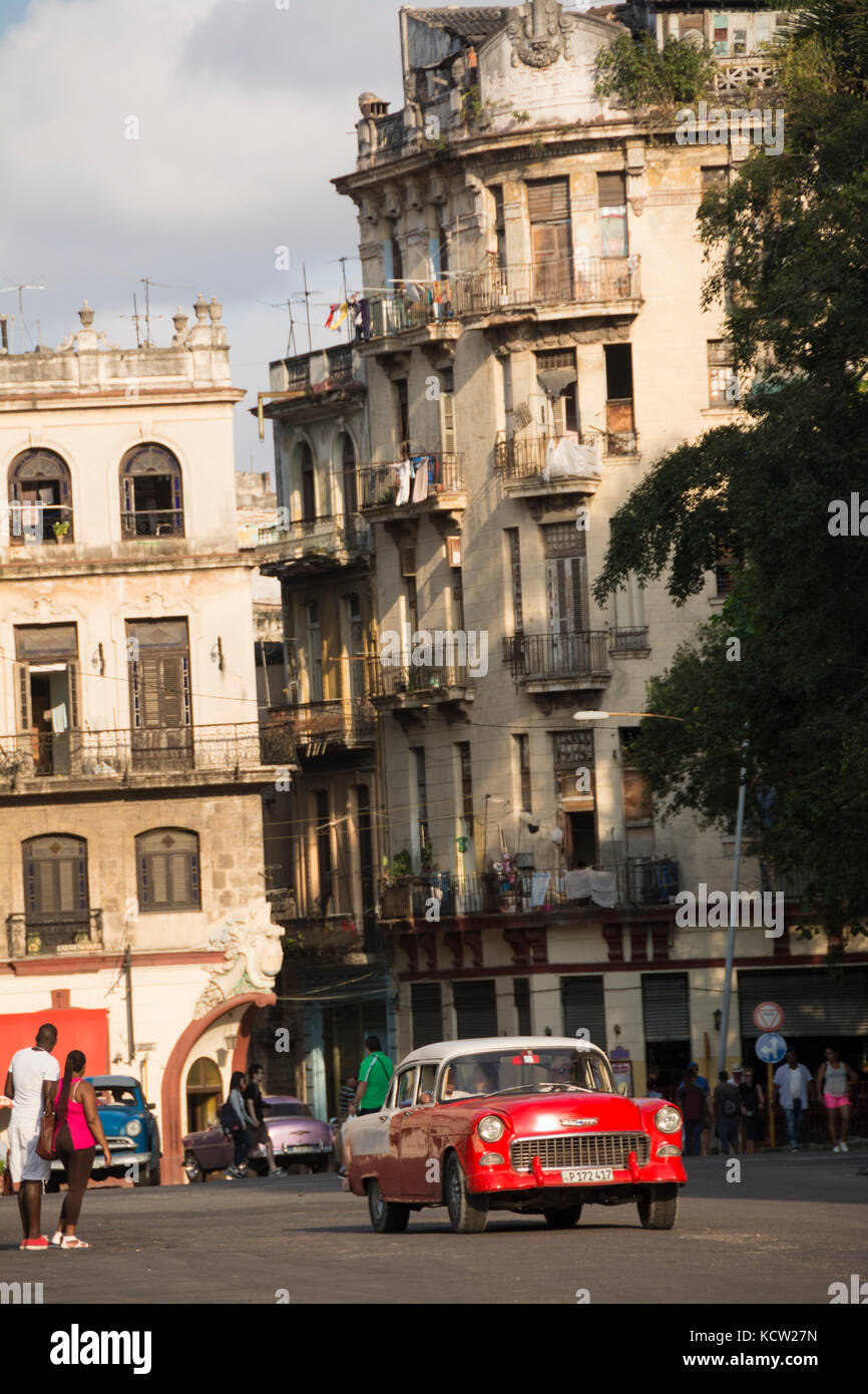 Klassische amerikanische Autos, Habana Vieja, die Altstadt von Havanna, Kuba Stockfoto