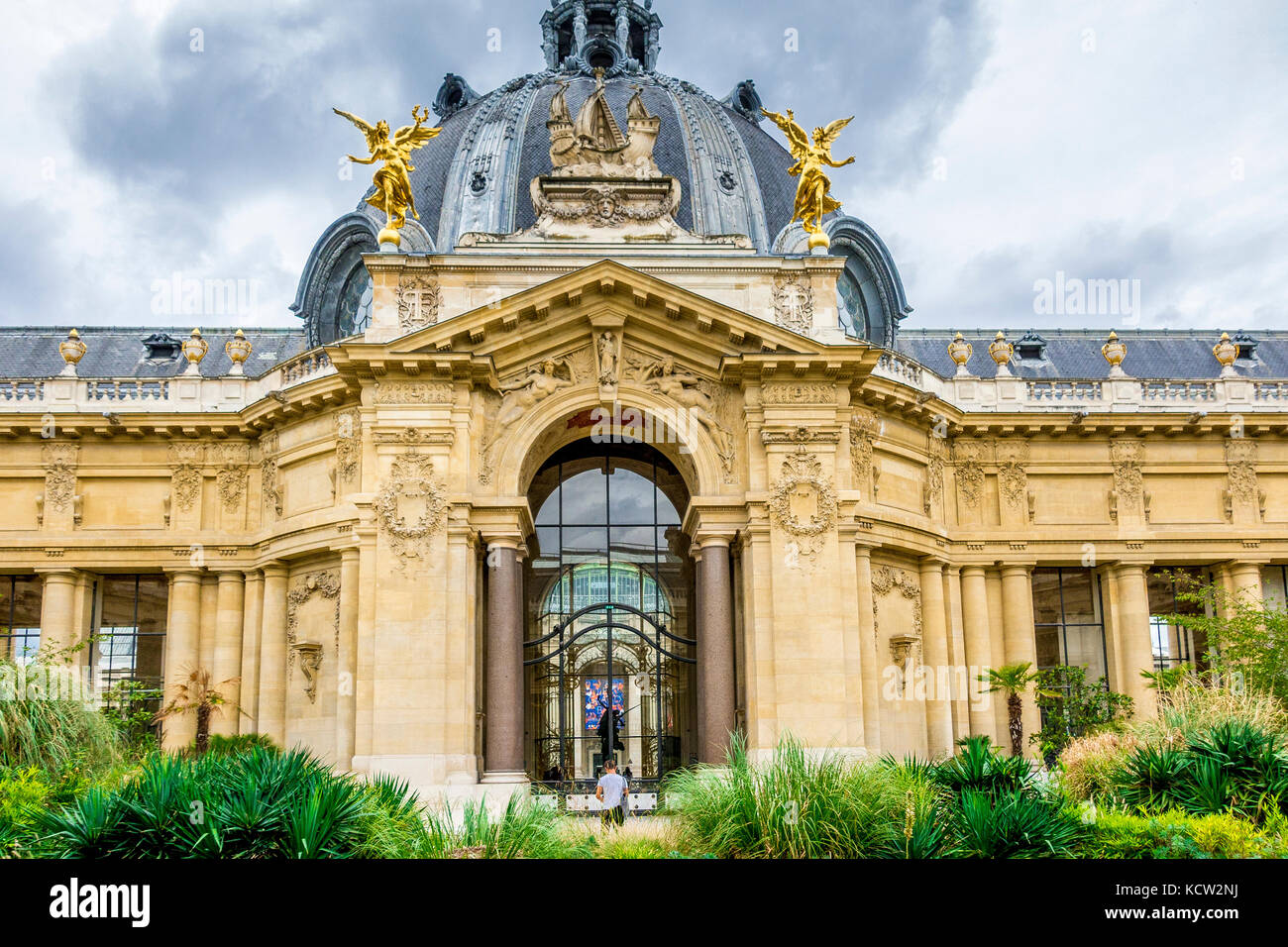 Die Fassade des Petit Palais in Paris, Frankreich Stockfoto