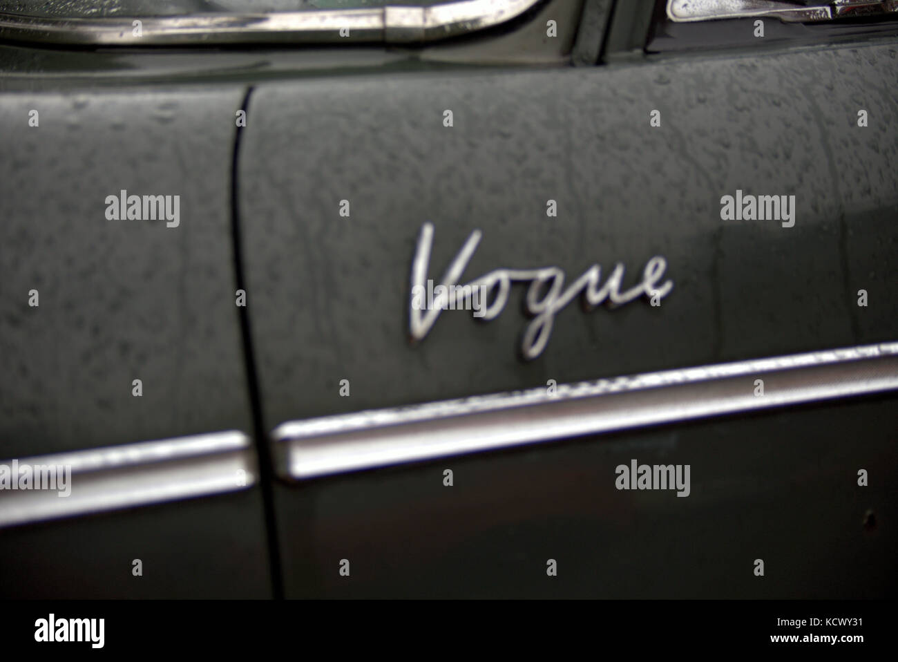 Vogue generisches altes Auto Textzeichen Symbol Konzept Kopierraum Stockfoto