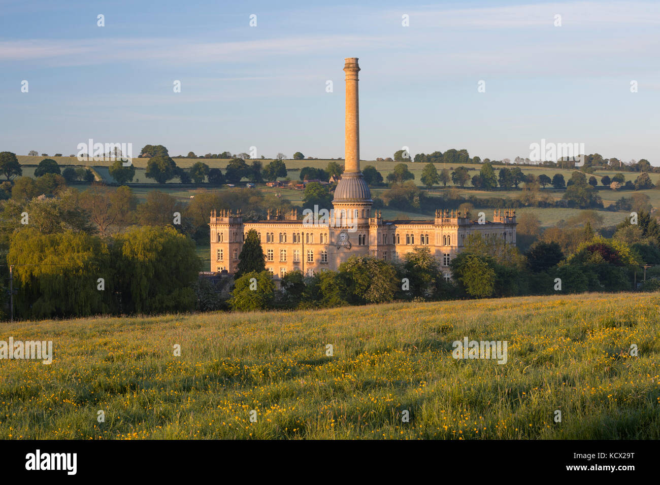 Glückseligkeit Mühle am frühen Morgen Sonnenschein, Chipping Norton, Cotswolds, Oxfordshire, England, Vereinigtes Königreich, Europa Stockfoto