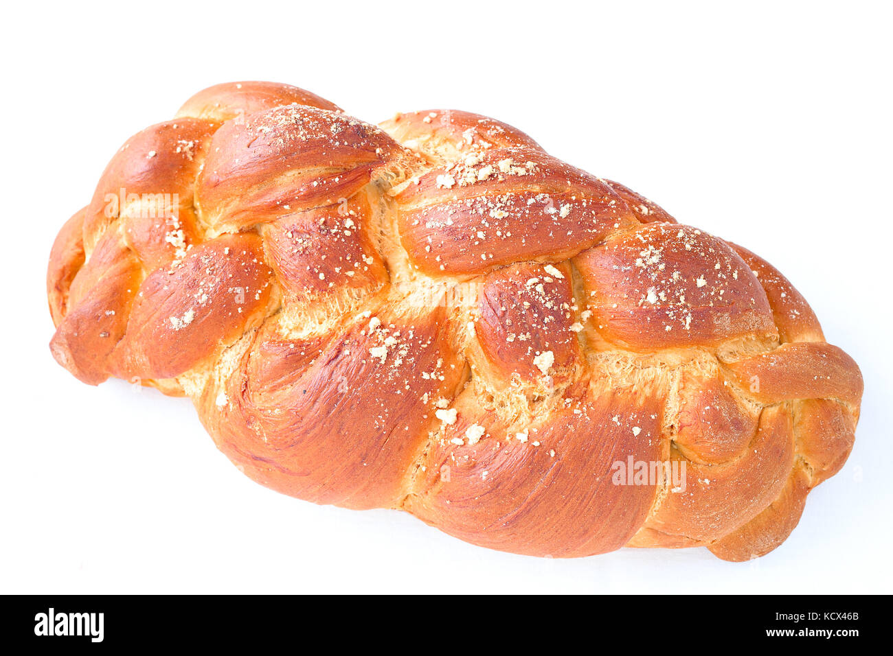 Challah Laib auf Weiß. Stockfoto