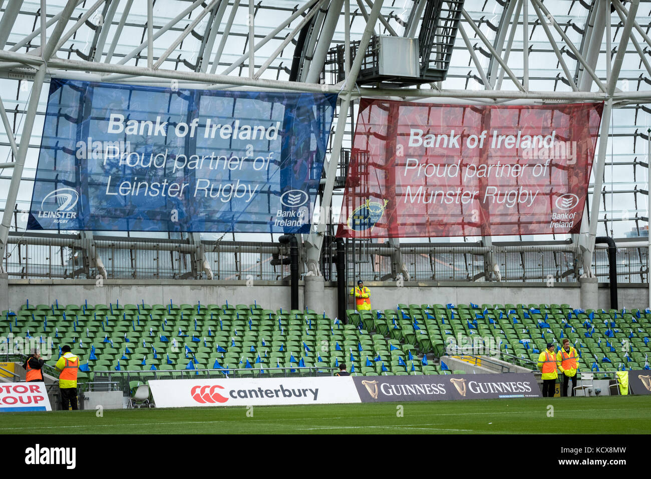 Der Bank von Irland für Sponsoring von Munster und leinster Rugby auf der Aviva Stadium, Dublin, Irland Stockfoto
