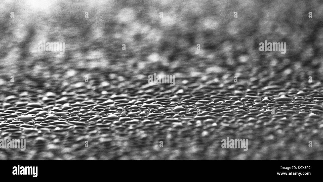 Bild von morgen einen Wassertropfen auf einer Metalloberfläche, frische Konzept. Effekt Stockfoto