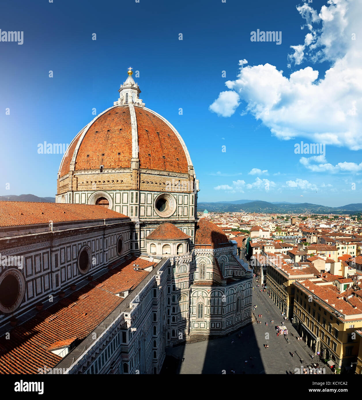 Luftaufnahme der Kathedrale Santa Maria del Fiore in Florenz, Italien Stockfoto