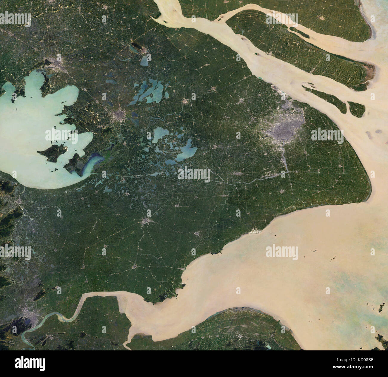 Satellitenbild von Shanghai, China, und der Fluss Yangtze übersicht Sediment Stockfoto