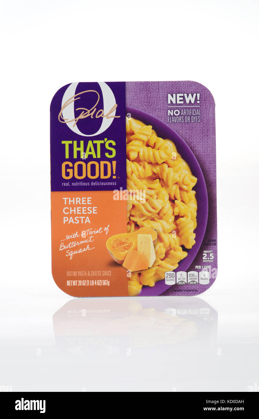 Drei Käse pasta zubereitet Beilage O DAS IST GUT! Komfort Essen von Oprah in Verpackungen auf weißem Hintergrund Ausschnitt USA Stockfoto