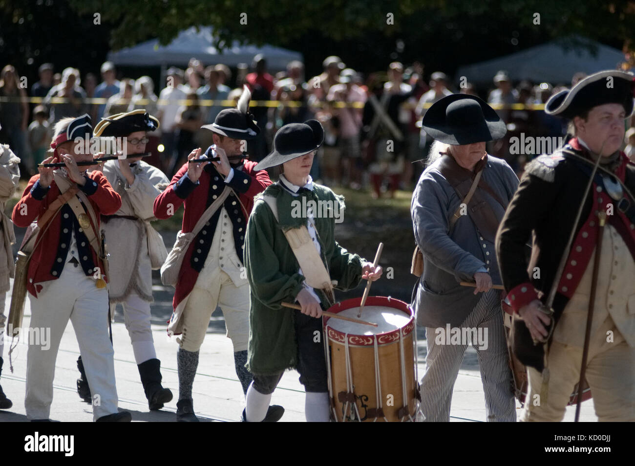 Revolutionären Krieg Re-enactors an jährlichen Schlacht von Germantown reenactment Nehmen auf dem Gelände der Cliveden, im Nordwesten Philadelphia, PA Stockfoto