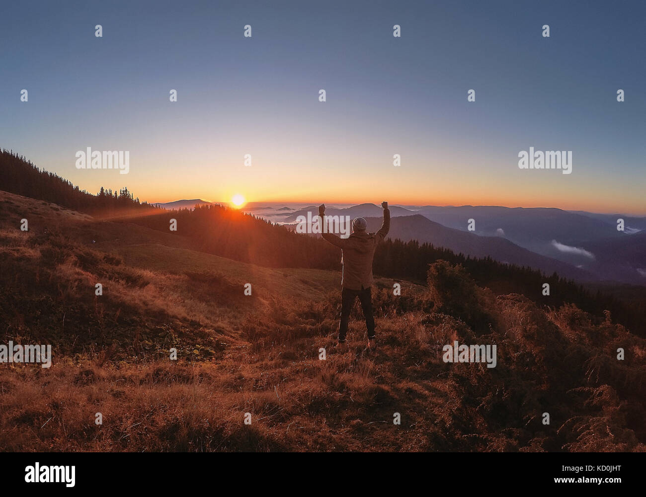 Mann Gruß sunrise, Odessa, Odessa, Ukraine Stockfoto