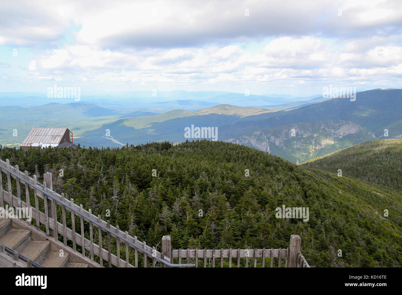 Die Besteigung des Gipfels Tower, Cannon Mountain, Franconia Notch State Park, New Hampshire, USA Stockfoto