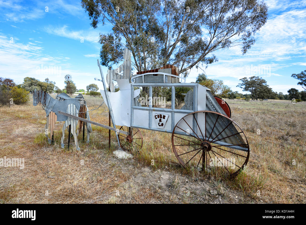 Cobb & Co.Trainer ist eine Skulptur für den Geist des Landes Festival, Lockhart, New South Wales, NSW, Australien Stockfoto