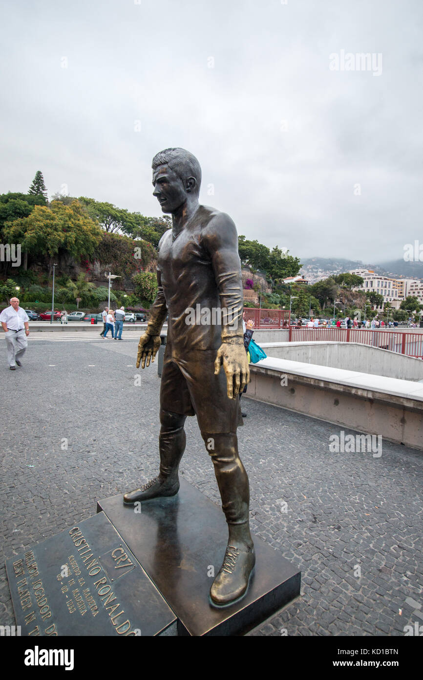 Funchal, Portugal - 17 Juni, 2017: Statue von Cristiano Ronaldo, berühmte Fußballspieler in Funchal. Stockfoto