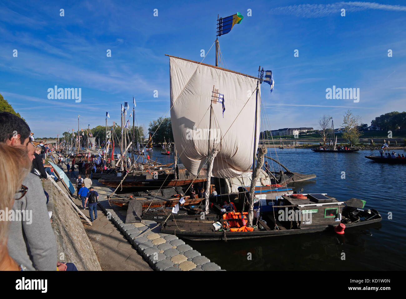 Loire Boote, Loire Festival, das Sammeln von fluvial Boote in Orléans (Center-Val de Loire, Frankreich). Stockfoto