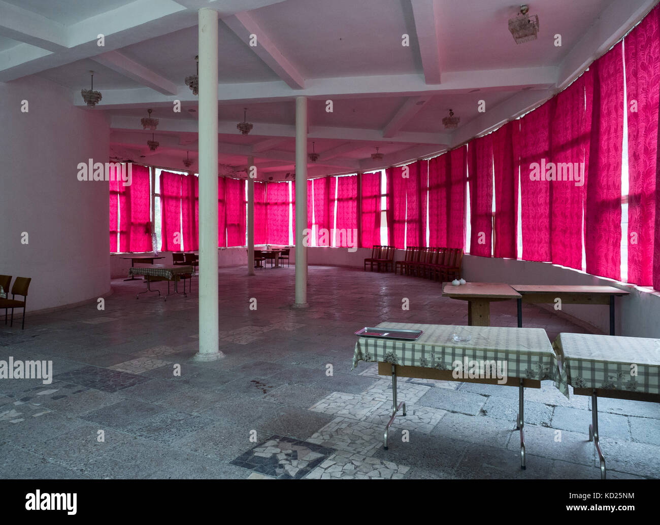 Innenraum der ein verlassenes Restaurant, scheki, Aserbaidschan Stockfoto