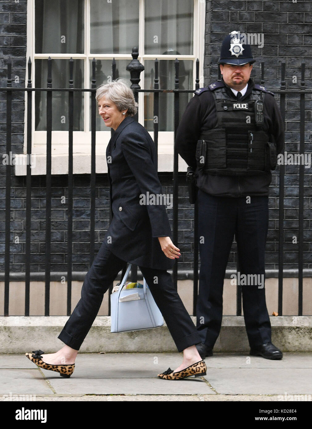 Premierminister Theresea May kommt vor einer Sitzung des Business Advisory Council in der Downing Street 10 an. Stockfoto