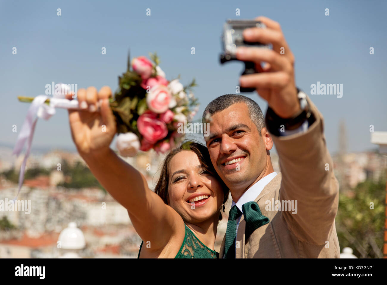 Junges Paar unter selfie Stockfoto