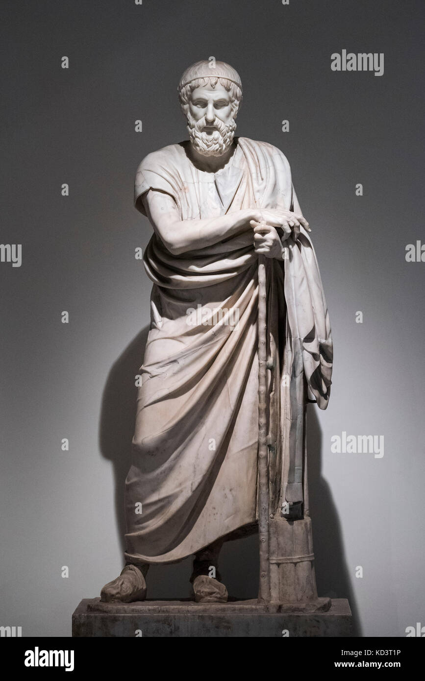 Neapel. Italien. Statue des Isokrates mit Kopf der Farnese Homerischen/Sophokles Art, (1. Jahrhundert v. Chr.) aus der Villa dei Papiri, Herculaneum. Stockfoto