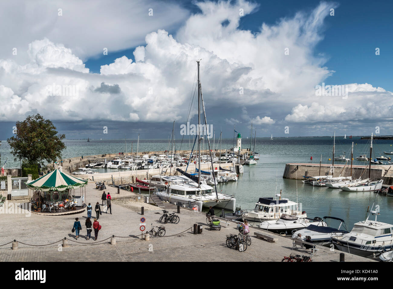 Hafen von La Flotte, Ile de Re, Nouvelle-Aquitaine, Französisch westcoast, Frankreich, Stockfoto