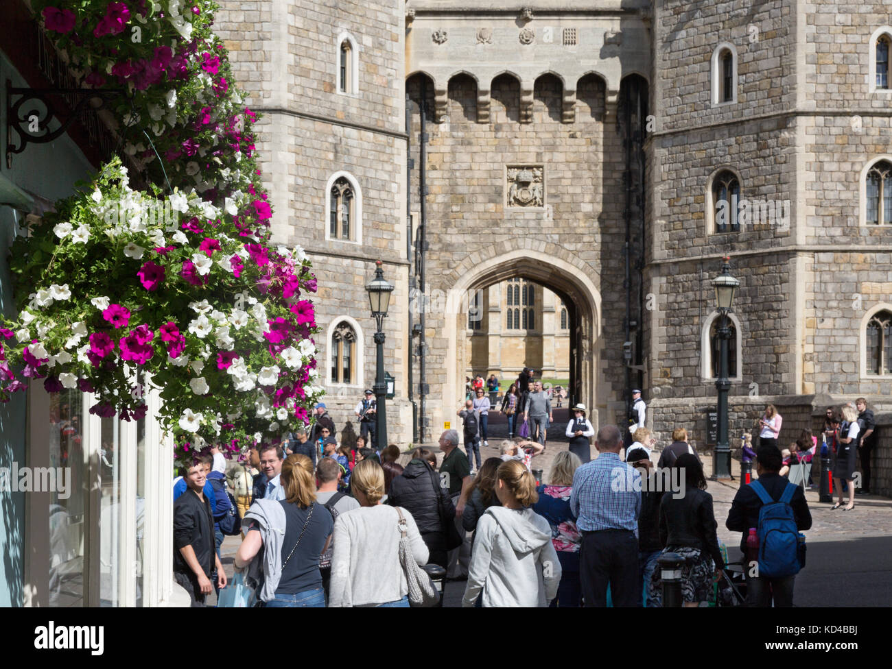Schloss Windsor Außenansicht, Windsor, Berkshire England Großbritannien Stockfoto