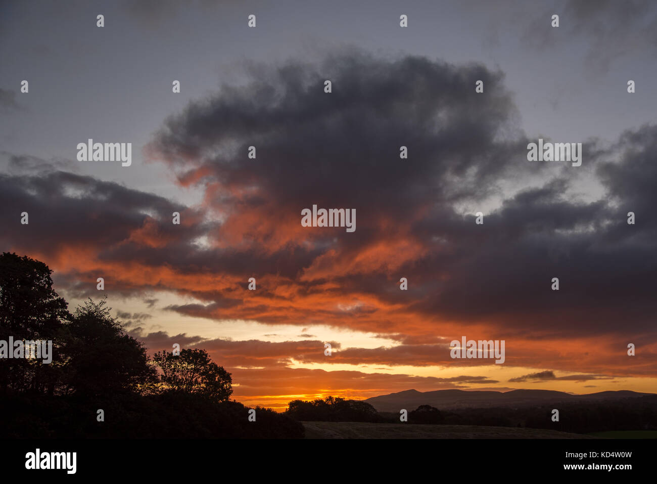 Amazing sunrise in West Lothian, Schottland Stockfoto