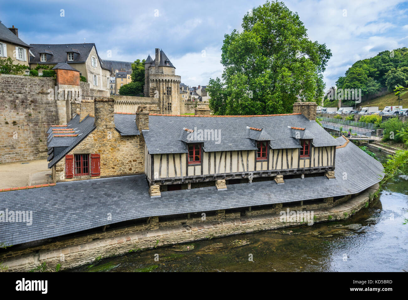 Frankreich, Bretagne, Morbihan, Vannes, Aussicht f die Lavoirs de Vannes, antiken öffentlichen Waschhaus am Ufer des Marle Stockfoto